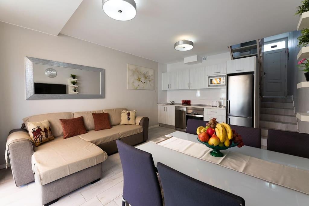 Beautiful apartment in Playa de las Américas Exterior foto